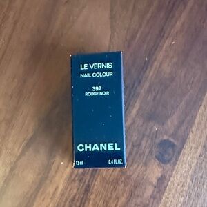 CHANEL Le Vernis Nail Colour 397 Red - new!